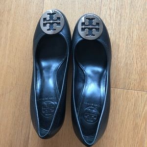 Brand new Tory Burch classic heels
